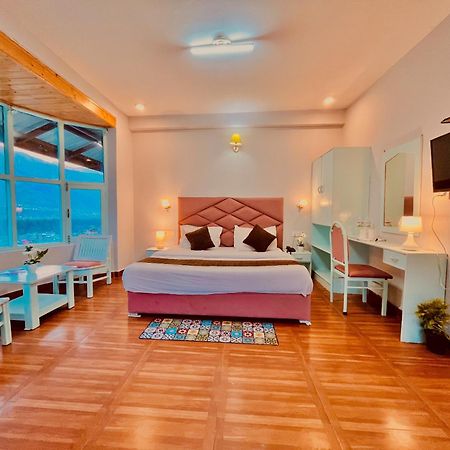 Hadimba Hill View By Hadimba Palace, Manali - Premium Room ! Family Hotel ! Parking ! Near Hadimba Temple Εξωτερικό φωτογραφία