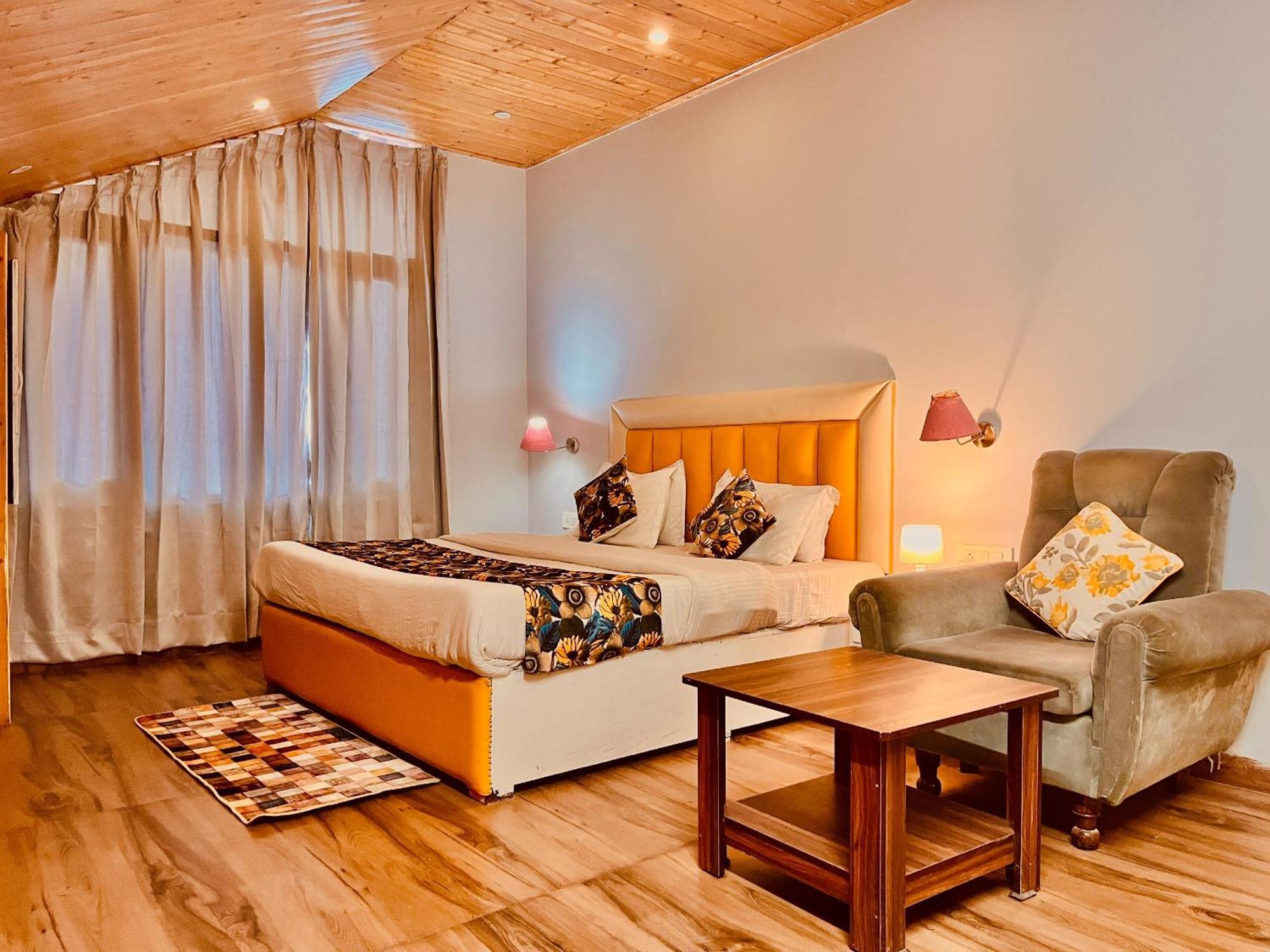 Hadimba Hill View By Hadimba Palace, Manali - Premium Room ! Family Hotel ! Parking ! Near Hadimba Temple Εξωτερικό φωτογραφία
