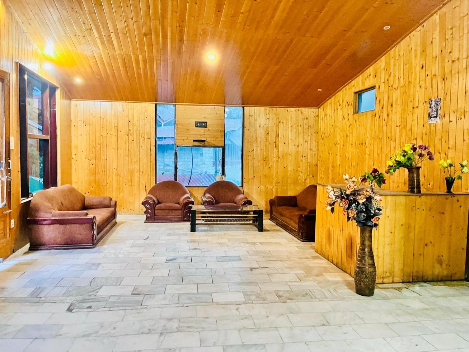 Hadimba Hill View By Hadimba Palace, Manali - Premium Room ! Family Hotel ! Parking ! Near Hadimba Temple Εξωτερικό φωτογραφία