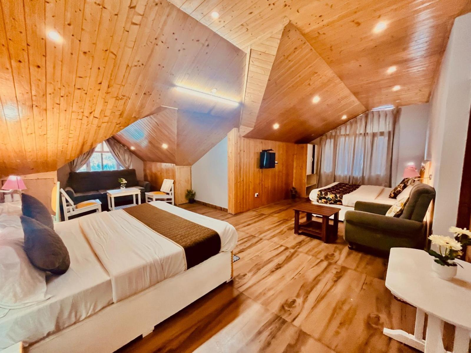 Hadimba Hill View By Hadimba Palace, Manali - Premium Room ! Family Hotel ! Parking ! Near Hadimba Temple Εξωτερικό φωτογραφία
