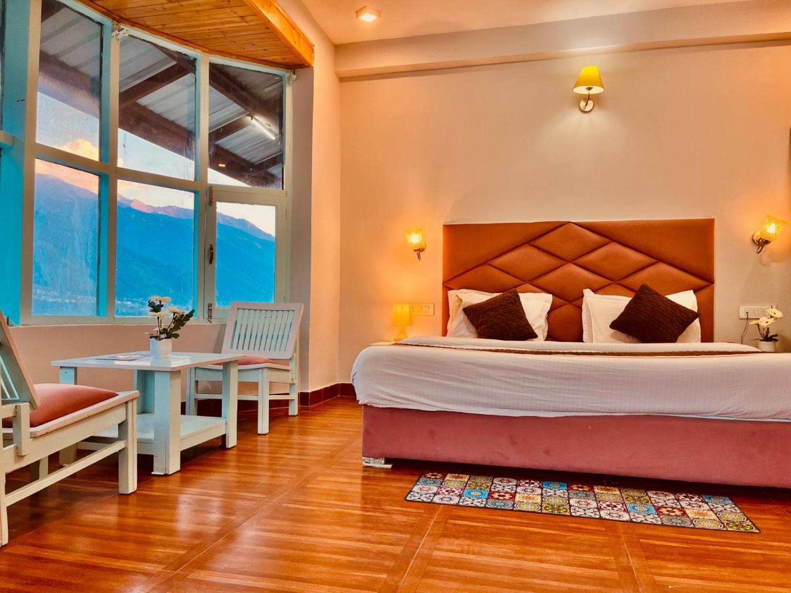 Hadimba Hill View By Hadimba Palace, Manali - Premium Room ! Family Hotel ! Parking ! Near Hadimba Temple Εξωτερικό φωτογραφία